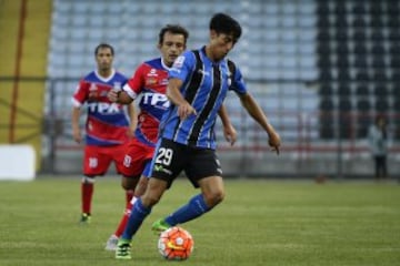 Miguel Ponce conoce a este lateral derecho desde el Mundial Sub 17 de Chile. Pese a sus 18 años no ha desentonado.