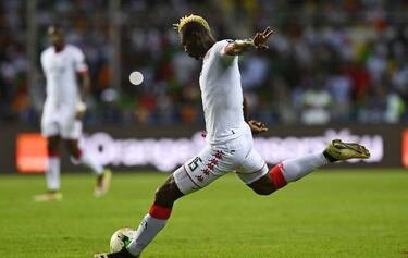 Burkina Faso 1-1 Egypt (3-4 pens): Veteran El-Hadary the spot-kick king