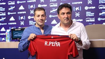 Rubén Peña junto a Braulio Vázquez en su presentación.