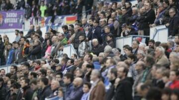 Minuto de silencio en el Real Zaragoza - Real Valladolid. En imagen el la grada de La Romareda.