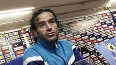 <b>CON EL MEDIAPUNTA. </b>Paco Peña, ayer, en la sala de prensa del estadio José Rico Pérez.