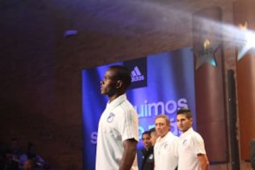 Lanzamiento camiseta Millonarios 2015