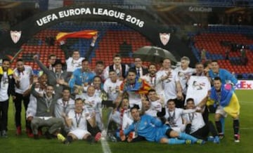 Sevilla, Europa League champions for the third year running