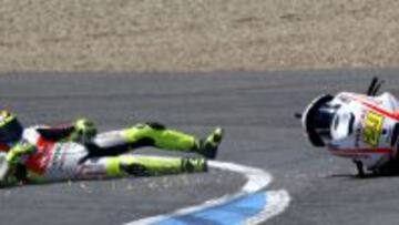 Iannone se fue al suelo durante el GP de Espa&ntilde;a de motociclismo en Jerez.