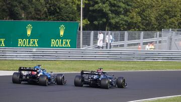 HAMILTON Lewis (gbr), Mercedes AMG F1 GP W12 E Performance overtakes ALONSO Fernando (spa), Alpine F1 A521, action during the Formula 1 Magyar Nagydij 2021, Hungarian Grand Prix, 11th round of the 2021 FIA Formula One World Championship from July 30 to August 1, 2021 on the Hungaroring, in Mogyorod, near Budapest, Hungary - Photo Antonin Vincent / DPPI
AFP7
01/08/2021 ONLY FOR USE IN SPAIN