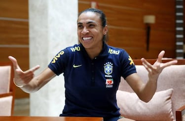 Marta: "Cristiano's winner's mentality is the reason why I support Real Madrid"