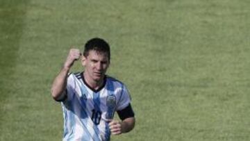 Messi y Romero evitan el rid¨ªculo de Argentina ante Ir¨¢n