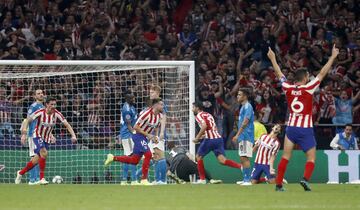 El bello gol de Héctor Herrera, en imágenes