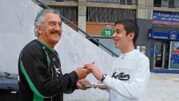 <b>EUFORIA. </b>A pesar de la última derrota en A Malata, Vidal se ha encargado esta semana de reactivar a su plantel. El carácter del gallego ha calado entre la afición .