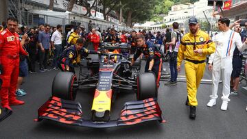 MONTE-CARLO, MONACO - MAY 26: Max Verstappen of Netherlands and Red Bull Racing prepares to drive on the grid before the F1 Grand Prix of Monaco at Circuit de Monaco on May 26, 2019 in Monte-Carlo, Monaco. (Photo by Mark Thompson/Getty Images)