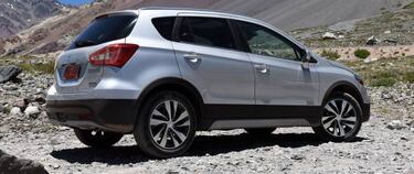 Llega a Chile la segunda generación del Suzuki S-Cross