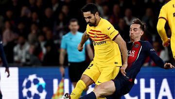 Ilkay Gündogan, ante Fabián en el PSG-Barça.