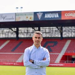 Fran Justo, presentado: “Tenemos que ser un equipo camaleónico, que se adapte”