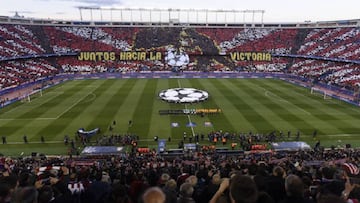 Lleno en el Vicente Calder&oacute;n en un partido contra el Barcelona. 