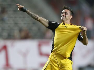 Tiene 37 años y un amplio recorrido que incluye pasos por España, Grecia y Arabia saudita. Esta temporada en Peñarol suma 21 juegos.