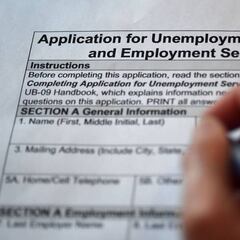 US unemployment benefits: where to claim - phone, online