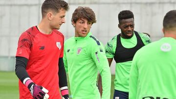 Valverde convoca a Unai Gómez ante el Sevilla en una lista sin Iñigo Martínez