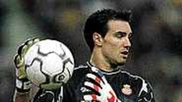 <B>CONTRATO</B>. Mora pide demasiado para renovar, según la directiva.