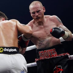 Groves luce su pegada ante Cox para citarse con Eubank