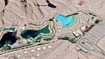 La piscina de olas artificiales Wadi Adventure, en Emiratos &Aacute;rabes Unidos, vista desde Google Earth.