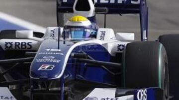 Rosberg establece el mejor crono, con Alonso octavo