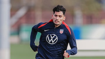 USMNT star linked with Premier League move after $35M bid