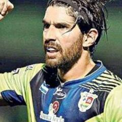 'Loco' Abreu hizo campeón al Santa Tecla de El Salvador