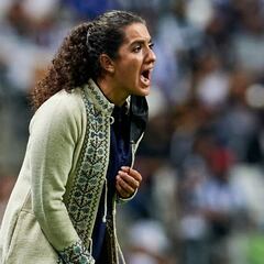 Eva Espejo: "Burkenroad no se ha logrado recuperar del golpe"