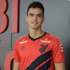 Felipe Aguilar es nuevo jugador de Atlético Paranaense