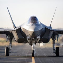 España le da un ‘golpe’ comercial a EEUU y descarta su bestia del aire: estas son las alternativas al furtivo F-35