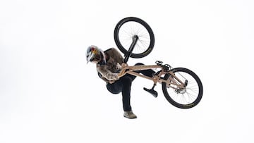 Emil Johansson performs during Slopestyle training at Crankworx in Rotorua, New Zealand on March 25, 2023 // Graeme Murray / Red Bull Content Pool // SI202303250095 // Usage for editorial use only //