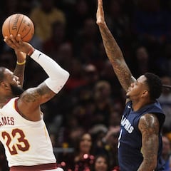 LeBron suma los 13 últimos y la racha de Cleveland sigue viva; Marc superó los 10.000 puntos