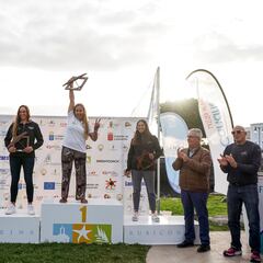 Pilar Lamadrid, campeona de los Lanzarote iQFOiL Games