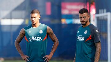 Vinicius y Joselu.