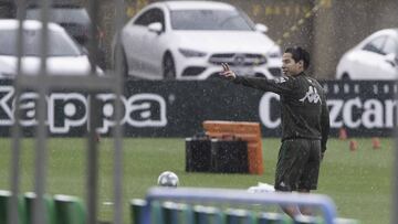 Lainez, en un entrenamiento. 
 