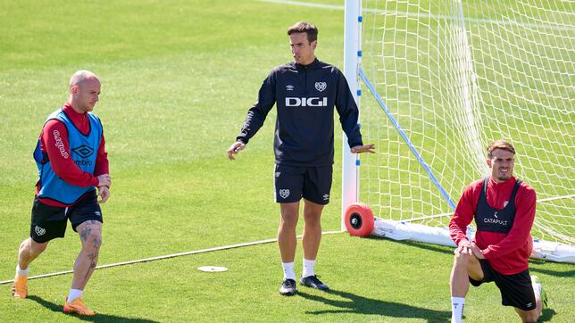 Dos rachas antagónicas confluyen esta tarde en Vallecas