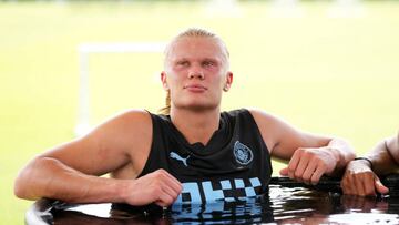 HOUSTON, TEXAS - JULY 18: Erling Haaland of Manchester City looks on during an ice bath during the Manchester City Training Session at Houston Sports Park on July 18, 2022 in Houston, Texas. (Photo by Matt McNulty - Manchester City/Manchester City FC via Getty Images)