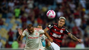 Vidal y Flamengo decepcionan