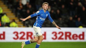 El mediocampista australiano, quien fichó con el Charlotte FC de la MLS llegará al Celtic de Escocia tras su paso a préstamo con el Birmingham City