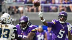 Aug 28, 2016; Minneapolis, MN, USA;  Minnesota Vikings quarterback Teddy Bridgewater (5) throws during the first quarter in a preseason game against the San Diego Chargers at U.S. Bank Stadium. Mandatory Credit: Brace Hemmelgarn-USA TODAY Sports