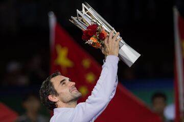 Las imágenes de la derrota de Nadal ante Federer en Shanghái