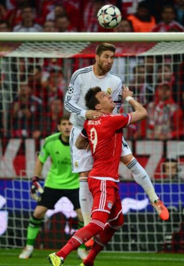 Mario Mandzukic y Sergio Ramos.