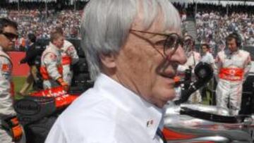 <b>DIMISIÓN.</b> Ecclestone ha pedido públicamente a Max Mosley que dimita como presidente de la FIA.