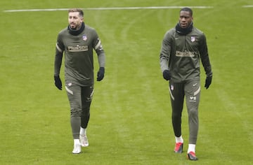 Héctor Herrera y Geoffrey Kondogbia. 