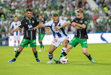 Franquesa, uno de los más activos en el Leganés, vio como le anulaban el 3-0 por un ajustado fuera de juego. 