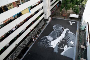 En Taguig, una ciudad situada al suroeste de Manila (Filipinas) se ha realizado un mural de Kobe Bryant y su hija Gigi que está emocionado a todo el mundo. 