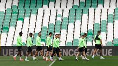 Real Betis - Fiorentina: apuestas y pronósticos de las semifinales de la Conference League - 1/5/25