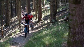 Mantecón y Galicia dominan la segunda etapa