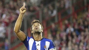 Football - Aberdeen v Real Sociedad - UEFA Europa League Third Qualifying Round Second Leg - Pittodrie Stadium - 7/8/14
Real Sociedad's Xabi Prieto celebrates after scoring their second goal from the penalty spot
Mandatory Credit: Action Images /