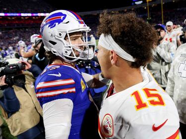 Alegra tu fin de semana de la mano de Josh Allen y Travis Kelce
